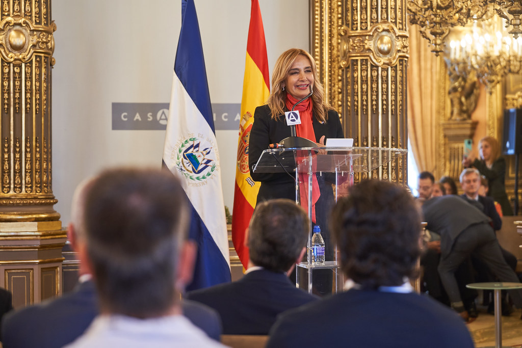 Julieta Anabella Machuca - Embajadora de El Salvador en España -  Foto: Casa América
