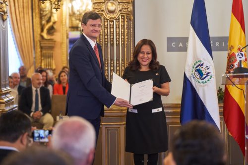 Lee más sobre el artículo La Fundación Marca País Country Brand Foundation reconoce a El Salvador por su fortalecimiento en Seguridad y Marca País